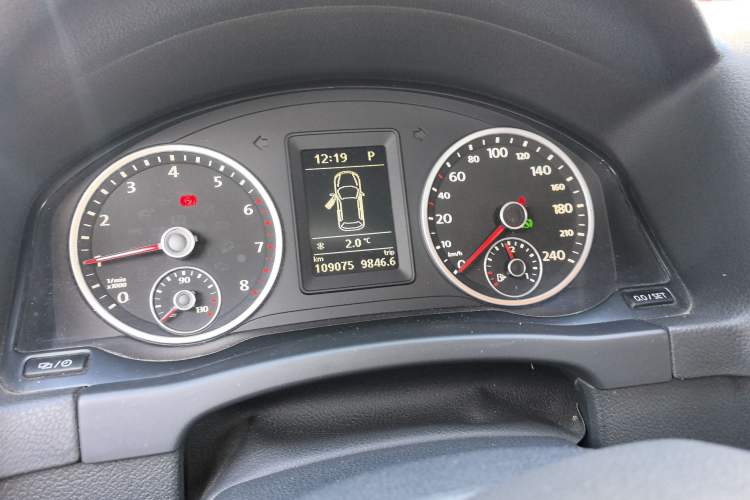 Used Volkswagen Tiguan 2013 1.8 TSI Automatic Two-Wheel Drive Comfort Edition Instrument Cluster