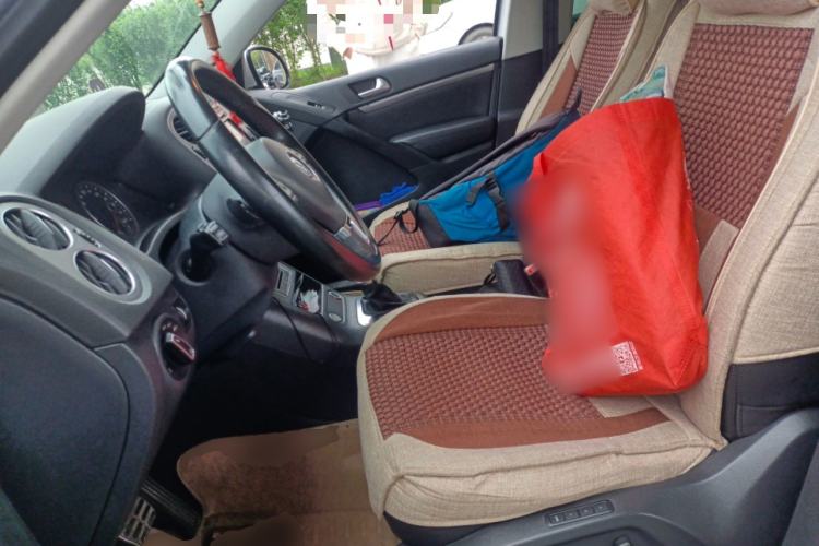 Used Volkswagen Tiguan 2013 2.0 TSI Automatic All-Wheel-Drive Flagship Edition Left Front Seat