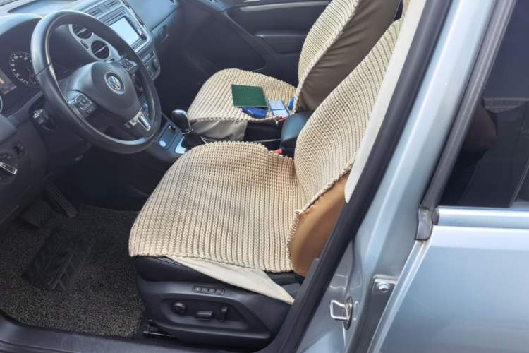Used Volkswagen Tiguan 2013 2.0 TSI Automatic All-Wheel-Drive Flagship Edition Left Front Seat