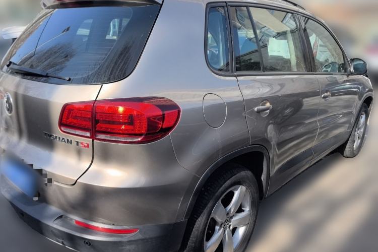 Used Volkswagen Tiguan 2013 1.8 TSI Automatic Two-Wheel Drive Comfort Edition Rear Right 45 Deg