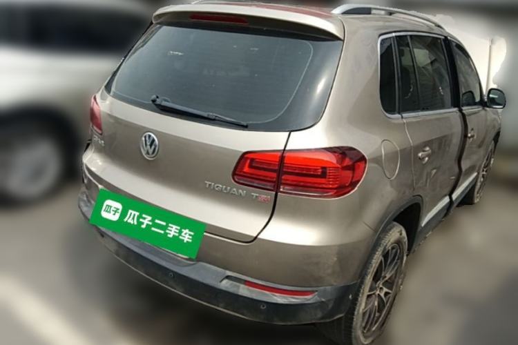 Used Volkswagen Tiguan 2013 1.8TSI Automatic Two-Wheel Drive Luxury Model Rear Right 45 Deg