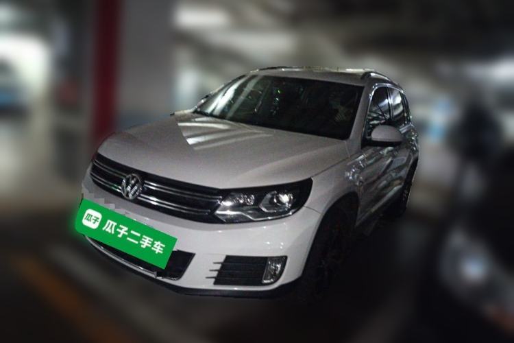 Used Volkswagen Tiguan 2013 1.8TSI Automatic Two-Wheel Drive Luxury Model Guazi used car, China used car export, Used car for sale, Used cars, Cheapest cars for sale