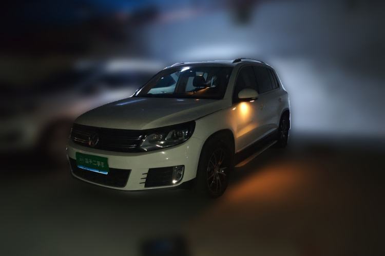 Used Volkswagen Tiguan 2013 1.8 TSI Automatic All-Wheel Drive Luxury Model Guazi used car, China used car export, Used car for sale, Used Volkswagen cars, Cheapest cars for sale