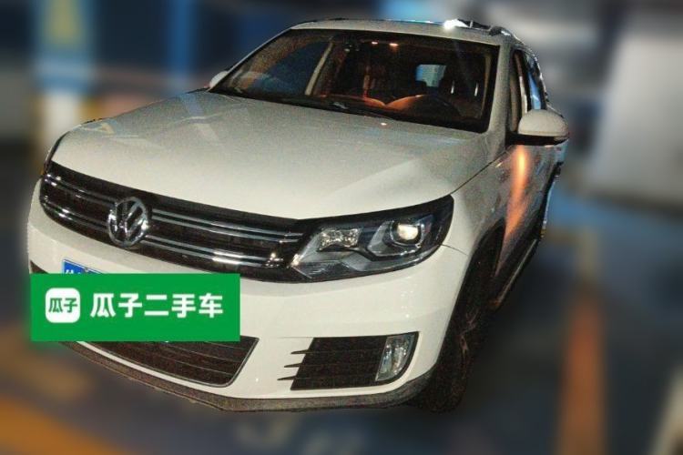 Used Volkswagen Tiguan 2013 1.8TSI Automatic Two-Wheel Drive Luxury Model Guazi used car, China used car export, Used car for sale, Used  cars, Cheapest cars for sale