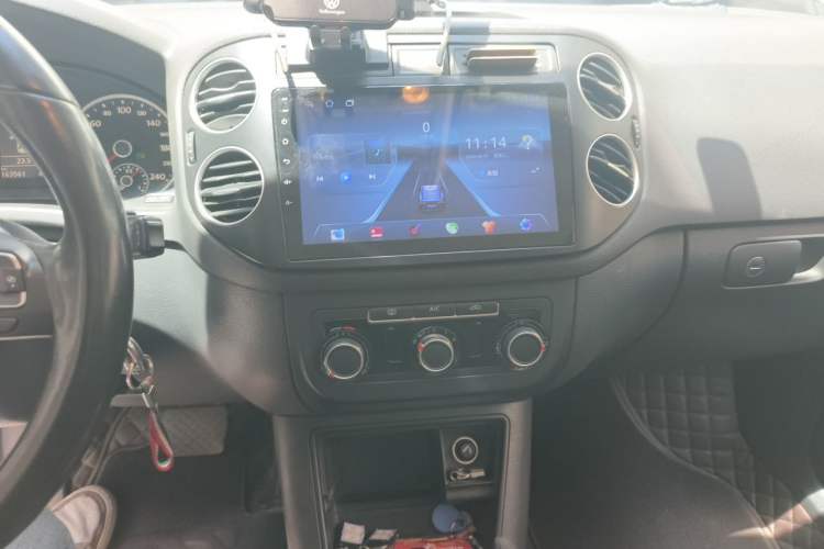 Used Volkswagen Tiguan 2013 1.8TSI Automatic Two-Wheel Drive Trend Edition Audio And AC Panel