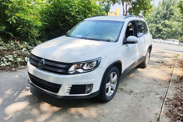 Used Volkswagen Tiguan 2013 1.8 TSI Automatic Two-Wheel Drive Comfort Edition Guazi used car, China used car export, Used car for sale, Used cars, Cheapest cars for sale