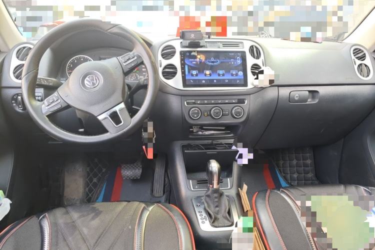 Used Volkswagen Tiguan 2013 1.8TSI Automatic Two-Wheel Drive Luxury Model Center Console