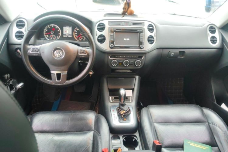 Used Volkswagen Tiguan 2013 1.8TSI Automatic Two-Wheel Drive Luxury Model Center Console