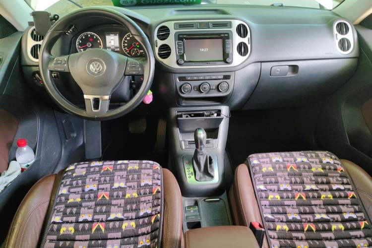 Used Volkswagen Tiguan 2013 1.8TSI Automatic Two-Wheel Drive Luxury Model Center Console