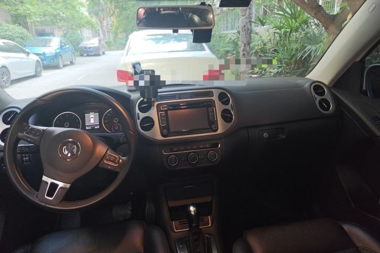 Used Volkswagen Tiguan 2013 1.8TSI Automatic Two-Wheel Drive Luxury Model Center Console