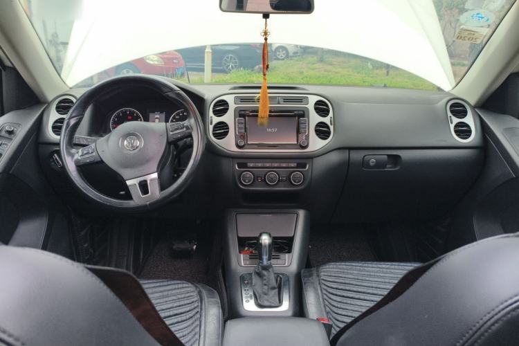 Used Volkswagen Tiguan 2013 1.8TSI Automatic Two-Wheel Drive Luxury Model Center Console