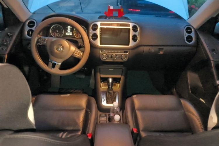 Used Volkswagen Tiguan 2013 1.8 TSI Automatic Two-Wheel Drive Comfort Edition Center Console