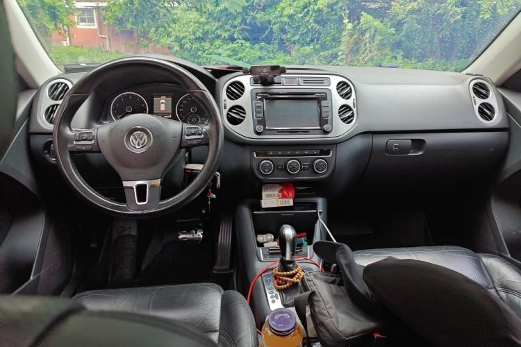 Used Volkswagen Tiguan 2013 1.8TSI Automatic Two-Wheel Drive Luxury Model Center Console