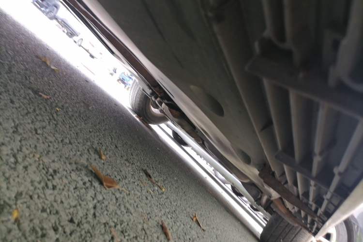 Used Volkswagen Tiguan 2013 1.8TSI Manual Two-Wheel Drive Trend Edition Chassis Front Left