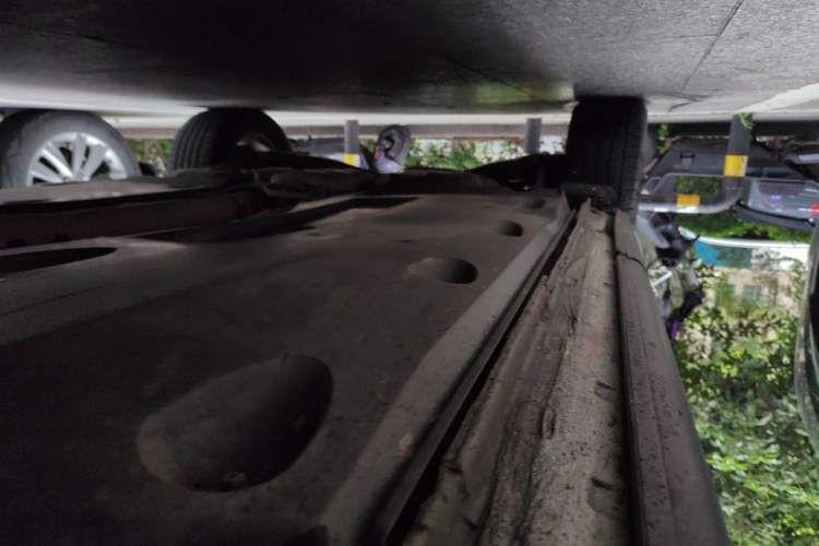 Used Volkswagen Tiguan 2013 1.8TSI Automatic Two-Wheel Drive Luxury Model Chassis Front Right