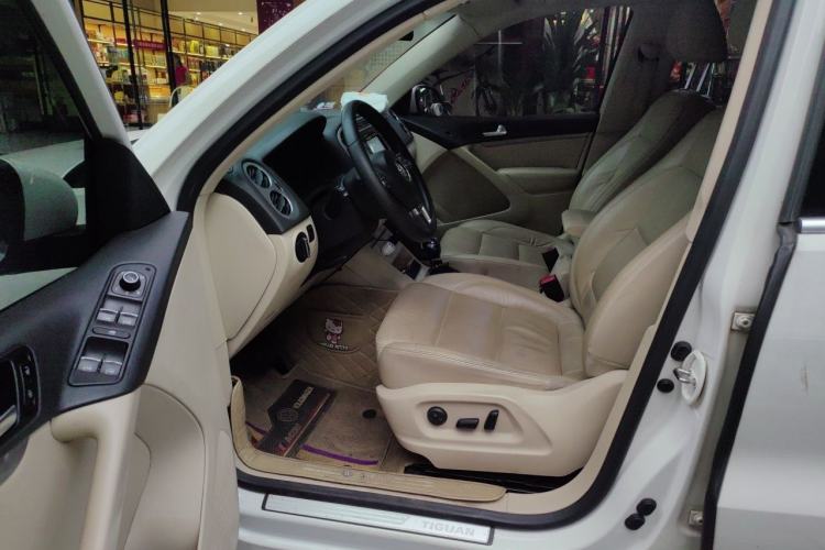 Used Volkswagen Tiguan 2013 1.8TSI Automatic Two-Wheel Drive Luxury Model Driver Seat