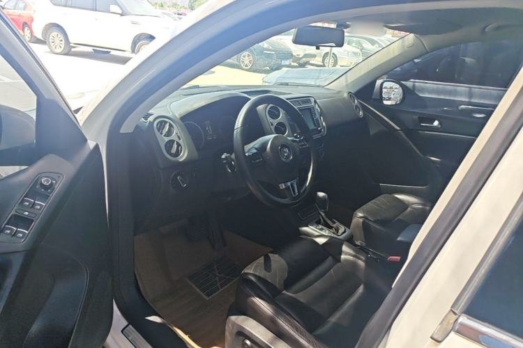 Used Volkswagen Tiguan 2013 1.8 TSI Automatic Two-Wheel Drive Comfort Edition Driver Seat