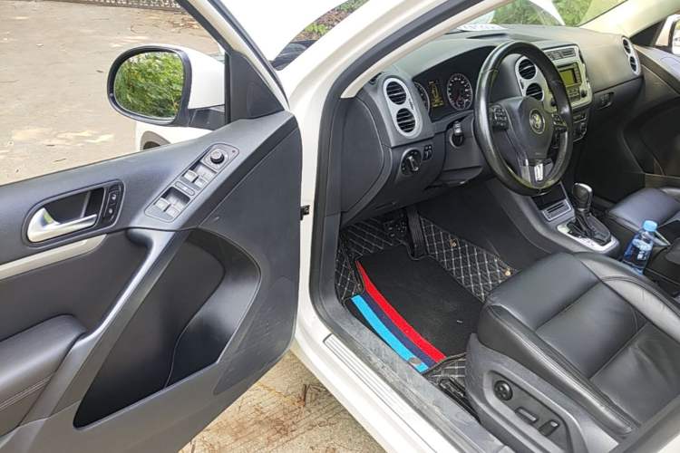 Used Volkswagen Tiguan 2013 1.8 TSI Automatic Two-Wheel Drive Comfort Edition Driver Seat