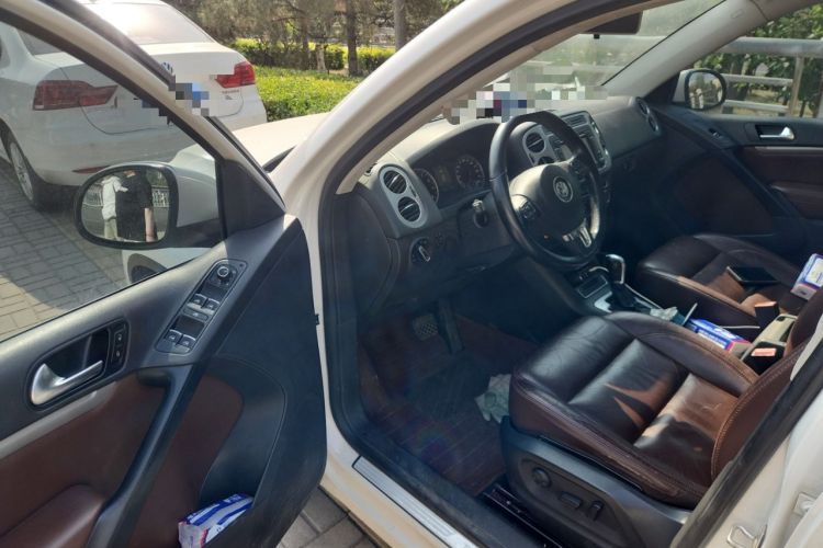 Used Volkswagen Tiguan 2013 1.8 TSI Automatic All-Wheel Drive Luxury Model Driver Seat