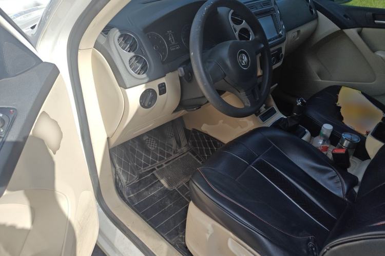 Used Volkswagen Tiguan 2013 1.8TSI Manual Two-Wheel Drive Trend Edition Driver Seat