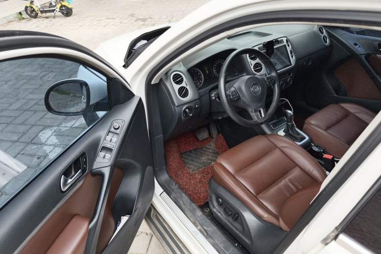 Used Volkswagen Tiguan 2013 1.8TSI Automatic Two-Wheel Drive Luxury Model Driver Seat