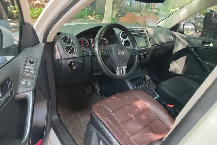 Used Volkswagen Tiguan 2013 1.8TSI Automatic Two-Wheel Drive Trend Edition Driver Seat