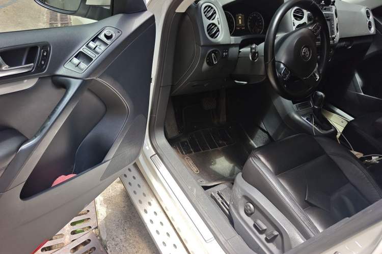 Used Volkswagen Tiguan 2013 1.8TSI Automatic Two-Wheel Drive Luxury Model Driver Seat