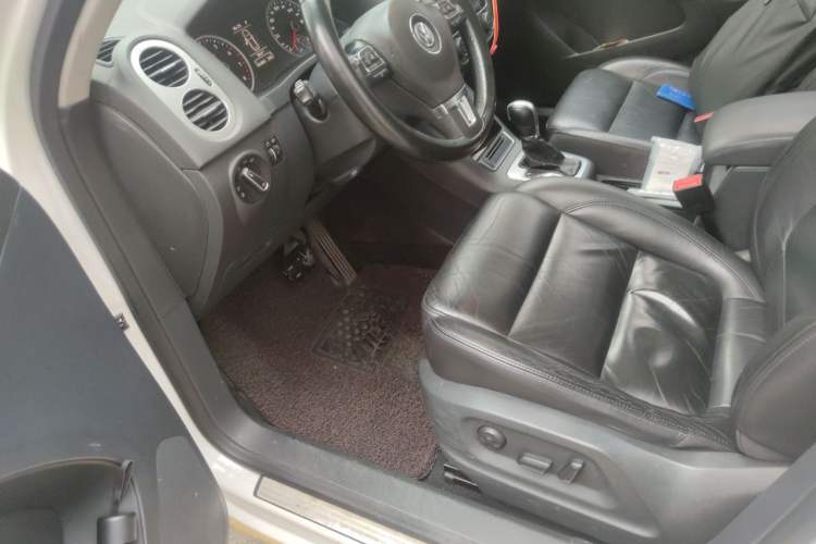 Used Volkswagen Tiguan 2013 1.8 TSI Automatic Two-Wheel Drive Comfort Edition Driver Seat
