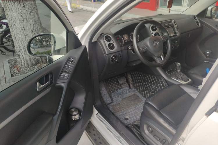 Used Volkswagen Tiguan 2013 1.8TSI Automatic Two-Wheel Drive Luxury Model Driver Seat