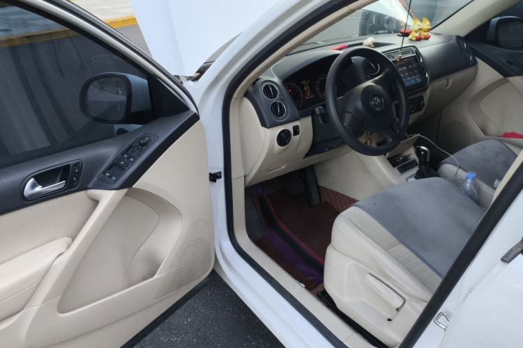 Used Volkswagen Tiguan 2013 1.8TSI Automatic Two-Wheel Drive Trend Edition Driver Seat