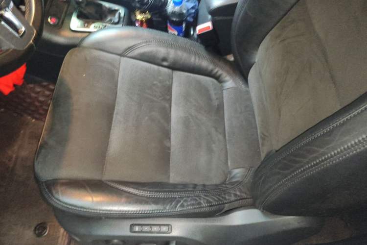 Used Volkswagen Tiguan 2013 2.0 TSI Automatic All-Wheel-Drive Flagship Edition Driver Seat