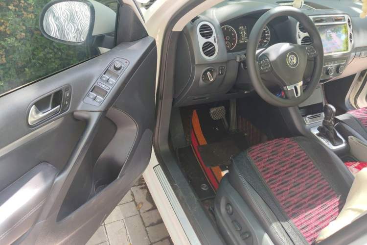 Used Volkswagen Tiguan 2013 1.8 TSI Automatic Two-Wheel Drive Comfort Edition Driver Seat