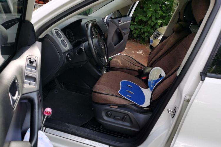 Used Volkswagen Tiguan 2013 1.8TSI Automatic All-Wheel-Drive Comfort Edition Driver Seat