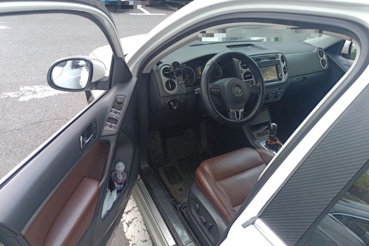 Used Volkswagen Tiguan 2013 1.8 TSI Automatic All-Wheel Drive Luxury Model Driver Seat