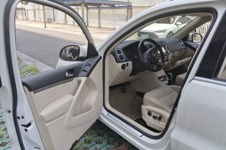 Used Volkswagen Tiguan 2013 1.8TSI Automatic Two-Wheel Drive Luxury Model Driver Seat
