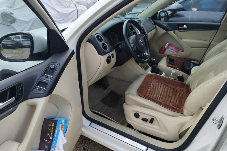 Used Volkswagen Tiguan 2013 1.8 TSI Automatic Two-Wheel Drive Comfort Edition Driver Seat
