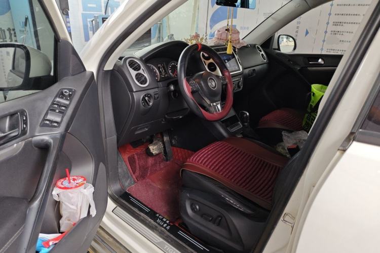 Used Volkswagen Tiguan 2013 1.8TSI Automatic All-Wheel-Drive Comfort Edition Driver Seat