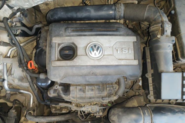 Used Volkswagen Tiguan 2013 1.8 TSI Automatic Two-Wheel Drive Comfort Edition Engine Bay