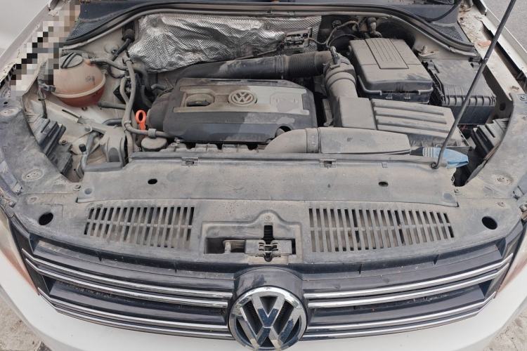 Used Volkswagen Tiguan 2013 1.8 TSI Automatic Two-Wheel Drive Comfort Edition Engine Bay