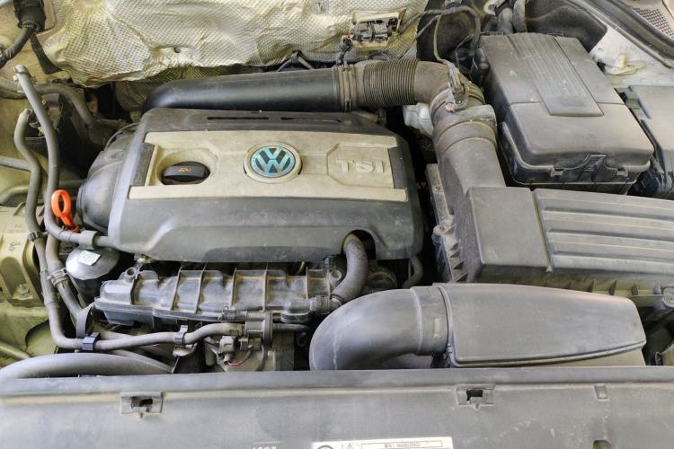 Used Volkswagen Tiguan 2013 1.8TSI Automatic Two-Wheel Drive Luxury Model Engine Bay