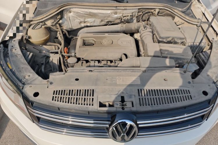 Used Volkswagen Tiguan 2013 1.8 TSI Automatic Two-Wheel Drive Comfort Edition Engine Bay