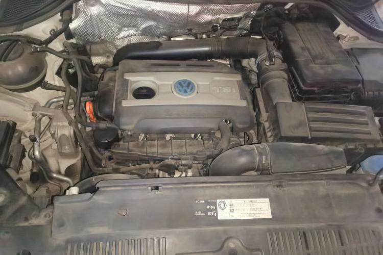 Used Volkswagen Tiguan 2013 1.8TSI Automatic All-Wheel-Drive Comfort Edition Engine Bay