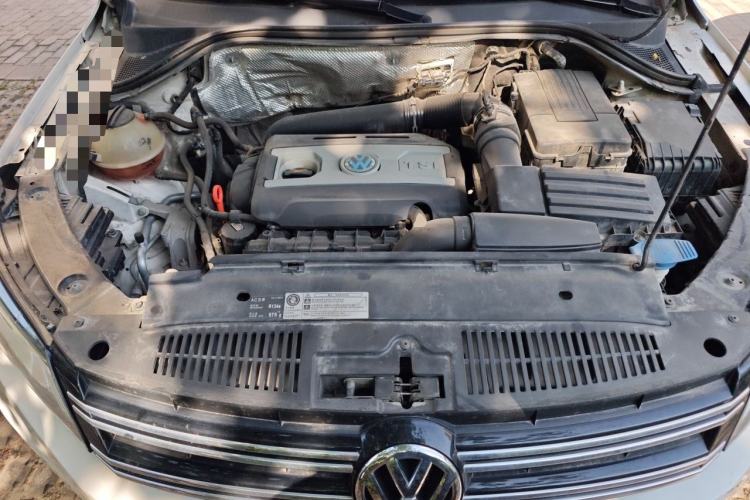 Used Volkswagen Tiguan 2013 1.8 TSI Automatic Two-Wheel Drive Comfort Edition Engine Bay