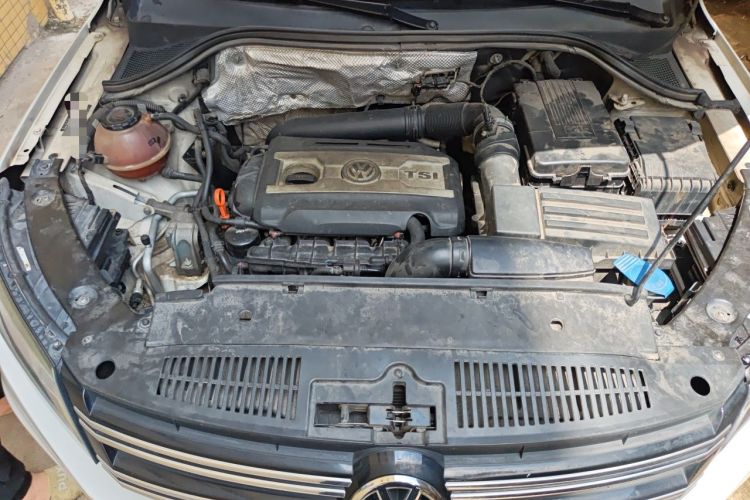 Used Volkswagen Tiguan 2013 1.8 TSI Automatic Two-Wheel Drive Comfort Edition Engine Bay