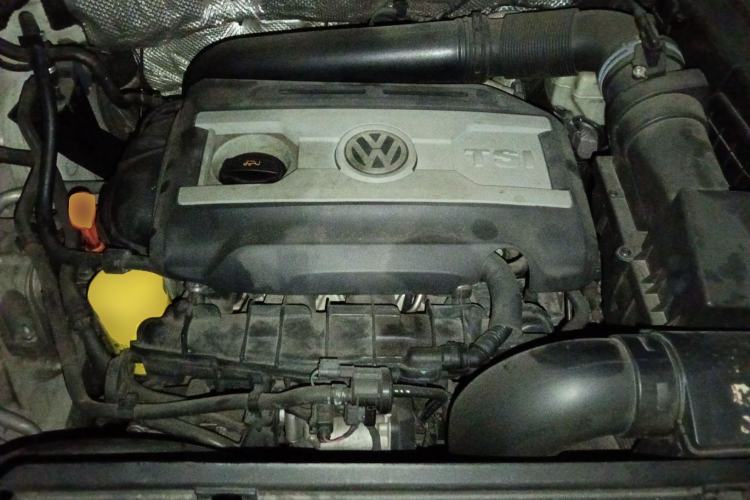 Used Volkswagen Tiguan 2013 1.8 TSI Automatic Two-Wheel Drive Comfort Edition Engine Bay