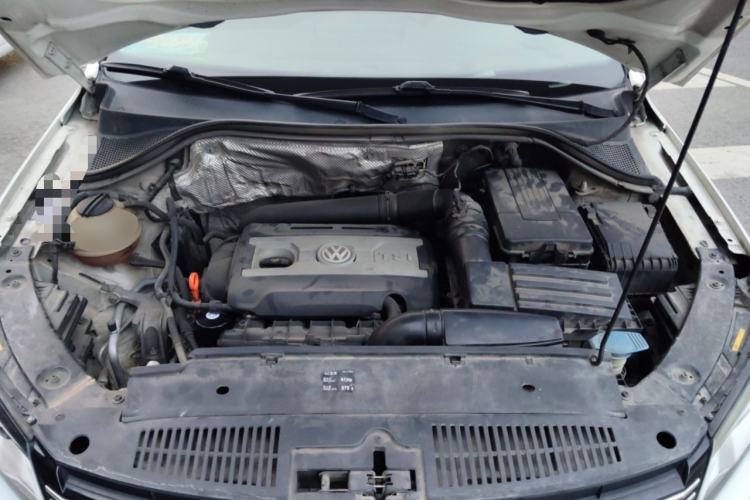 Used Volkswagen Tiguan 2013 1.8TSI Automatic Two-Wheel Drive Luxury Model Engine Bay