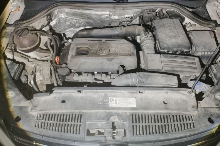 Used Volkswagen Tiguan 2013 1.8TSI Automatic Two-Wheel Drive Trend Edition Engine Bay