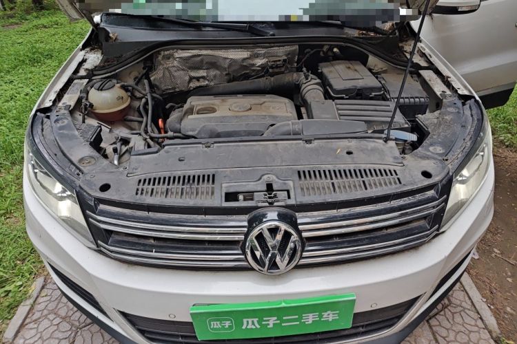 Used Volkswagen Tiguan 2013 2.0 TSI Automatic All-Wheel-Drive Flagship Edition Engine Bay