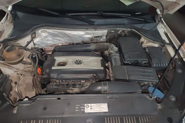 Used Volkswagen Tiguan 2013 1.8 TSI Automatic Two-Wheel Drive Comfort Edition Engine Bay