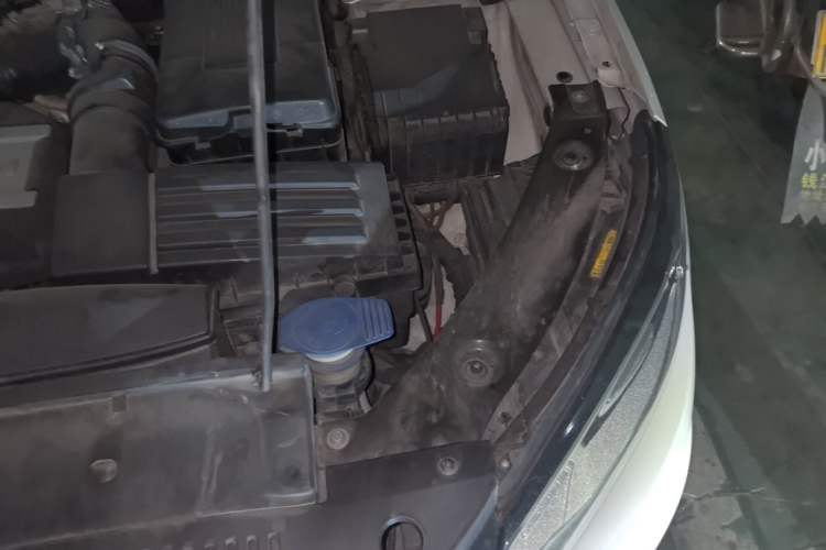 Used Volkswagen Tiguan 2013 1.8TSI Automatic All-Wheel-Drive Comfort Edition Engine Bay Left